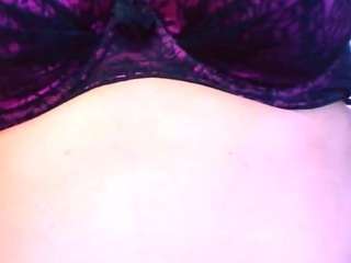 IndianCherryPie live cam preview