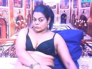 IndianCherryPie live cam preview
