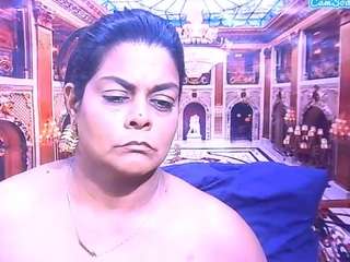 IndianCherryPie live cam preview