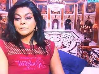 IndianCherryPie live cam preview