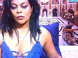 IndianCherryPie live cam preview