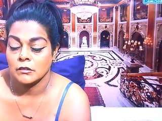 IndianCherryPie live cam preview