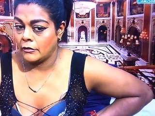 IndianCherryPie live cam preview