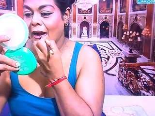 IndianCherryPie live cam preview