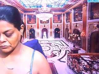 IndianCherryPie live cam preview