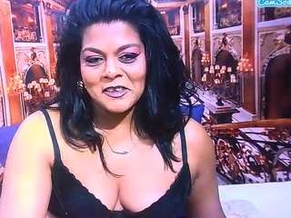 IndianCherryPie live cam preview