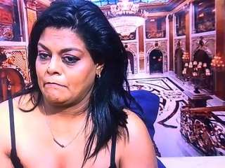 IndianCherryPie live cam preview