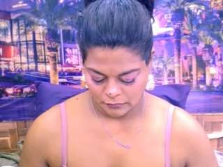IndianCherryPie live cam preview