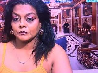 IndianCherryPie live cam preview