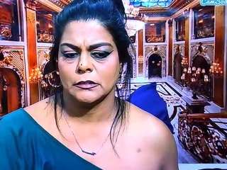 IndianCherryPie live cam preview