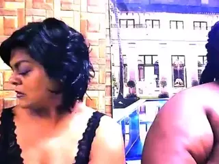 IndianCherryPie's Live Sex Cam Show
