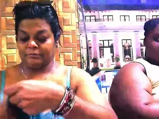 IndianCherryPie's Live Sex Cam Show