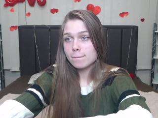 larapika Live Webcam on CamSoda