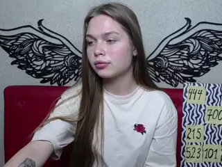 LaraPika's Live Sex Cam Show