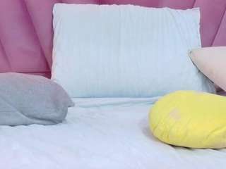 hornybarelylegalgirl