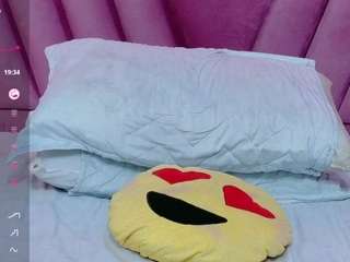hornybarelylegalgirl