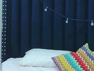 hornybarelylegalgirl