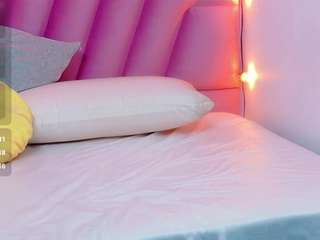 hornybarelylegalgirl