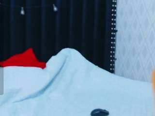 hornybarelylegalgirl