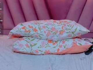 hornybarelylegalgirl