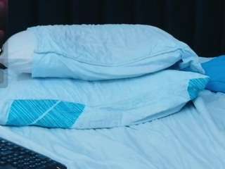 hornybarelylegalgirl