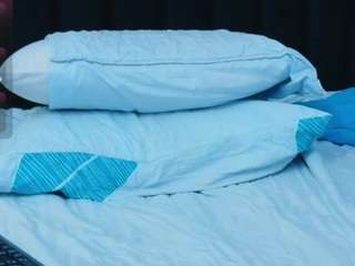 hornybarelylegalgirl