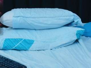 hornybarelylegalgirl