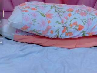 hornybarelylegalgirl