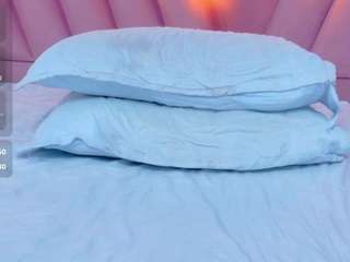 hornybarelylegalgirl webcam