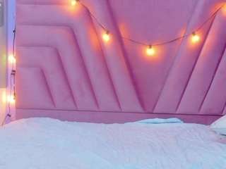 hornybarelylegalgirl