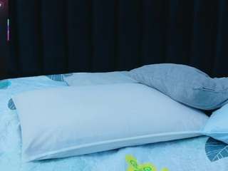 hornybarelylegalgirl webcam