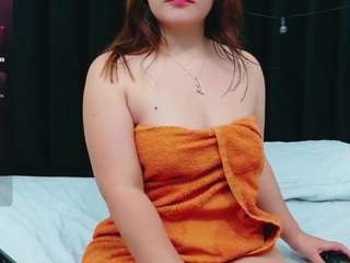 hornybarelylegalgirl