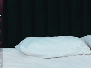 hornybarelylegal... Live Webcam on CamSoda