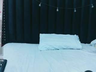 hornybarelylegalgirl