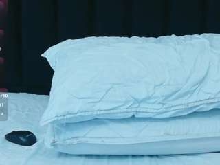 hornybarelylegalgirl