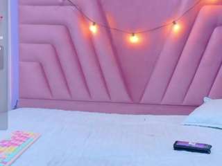 hornybarelylegalgirl