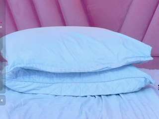 hornybarelylegalgirl