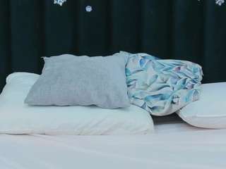 hornybarelylegalgirl