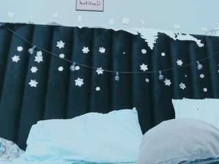 hornybarelylegalgirl