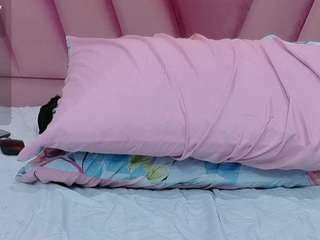 hornybarelylegalgirl