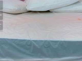 hornybarelylegalgirl