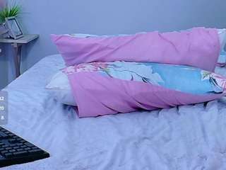 hornybarelylegalgirl