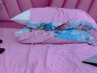 hornybarelylegalgirl