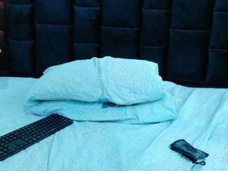 hornybarelylegalgirl