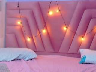 hornybarelylegalgirl