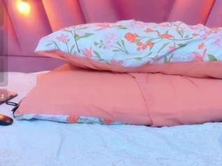 hornybarelylegalgirl