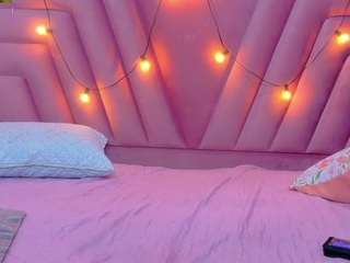 hornybarelylegalgirl