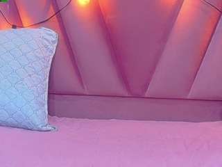 hornybarelylegalgirl