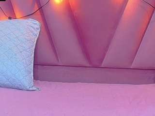 hornybarelylegalgirl