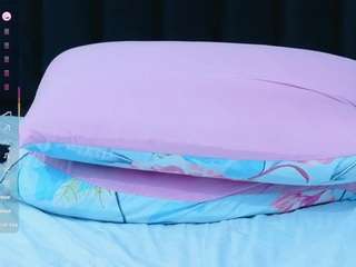 hornybarelylegalgirl